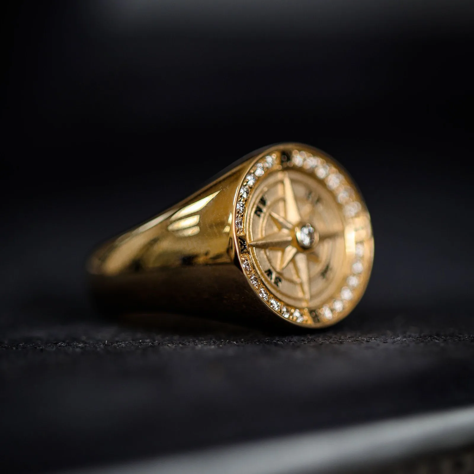 Diamond Ring detail